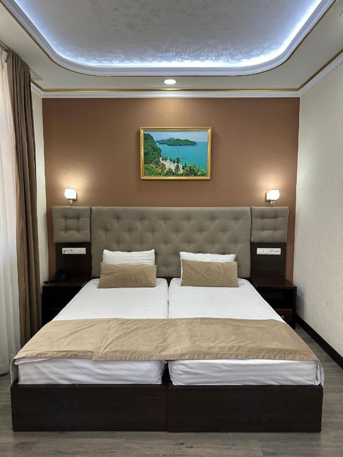 Grand Art Hotel Tasjkent Eksteriør billede